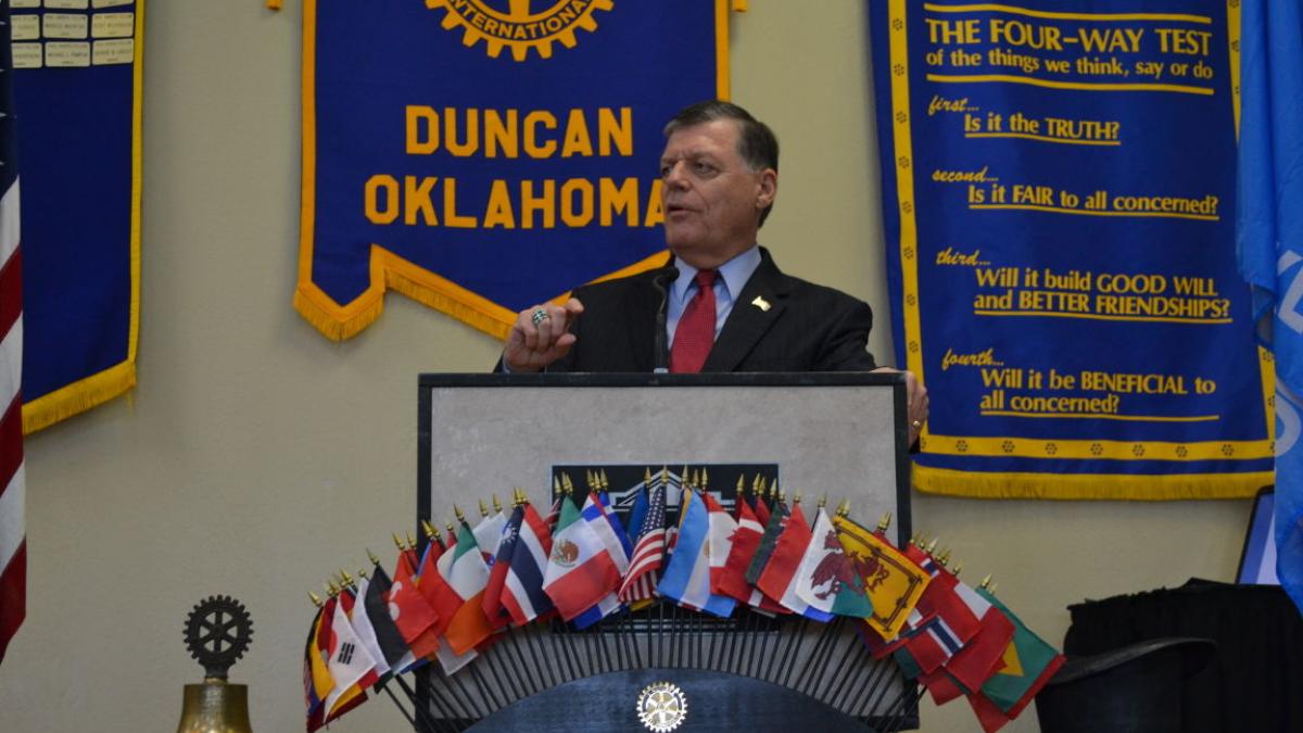 Congressman Cole in Duncan 